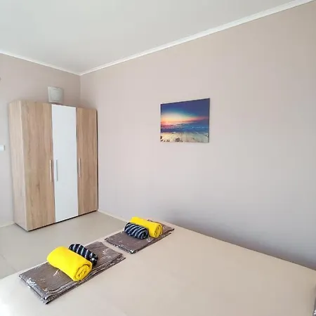 Апартамент Сънсет / Sunset Apartment Nesebyr