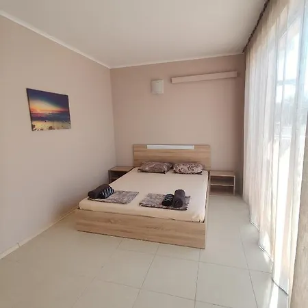 Апартамент Сънсет / Sunset Apartment Apartament Nesebyr